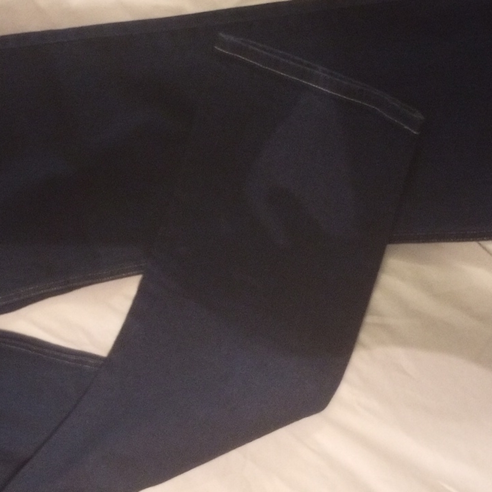 Blue jeans - Picture 2 of 8